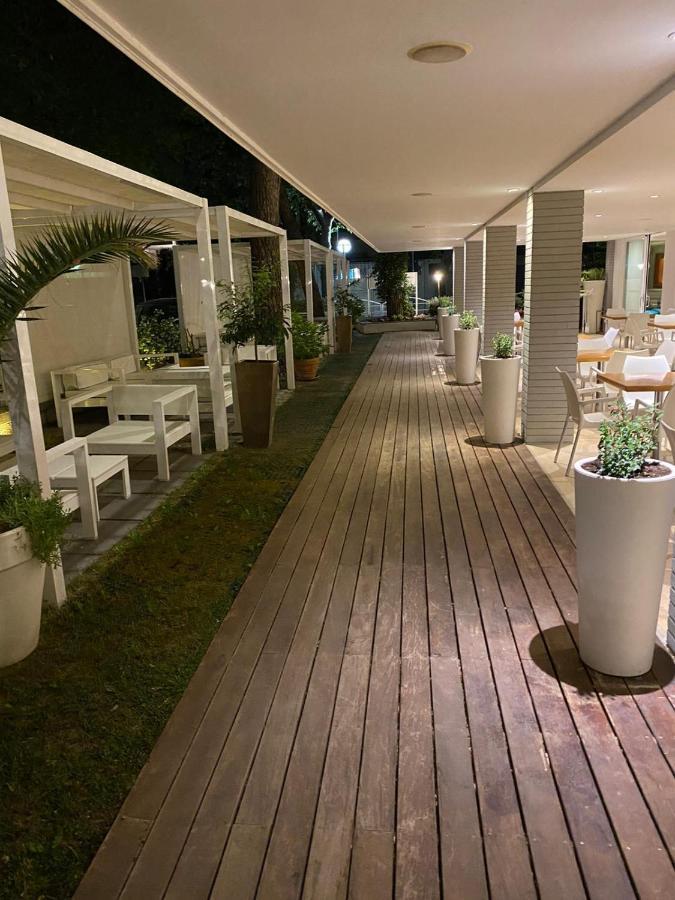 Hotel Prestigio Milano Marittima Dış mekan fotoğraf